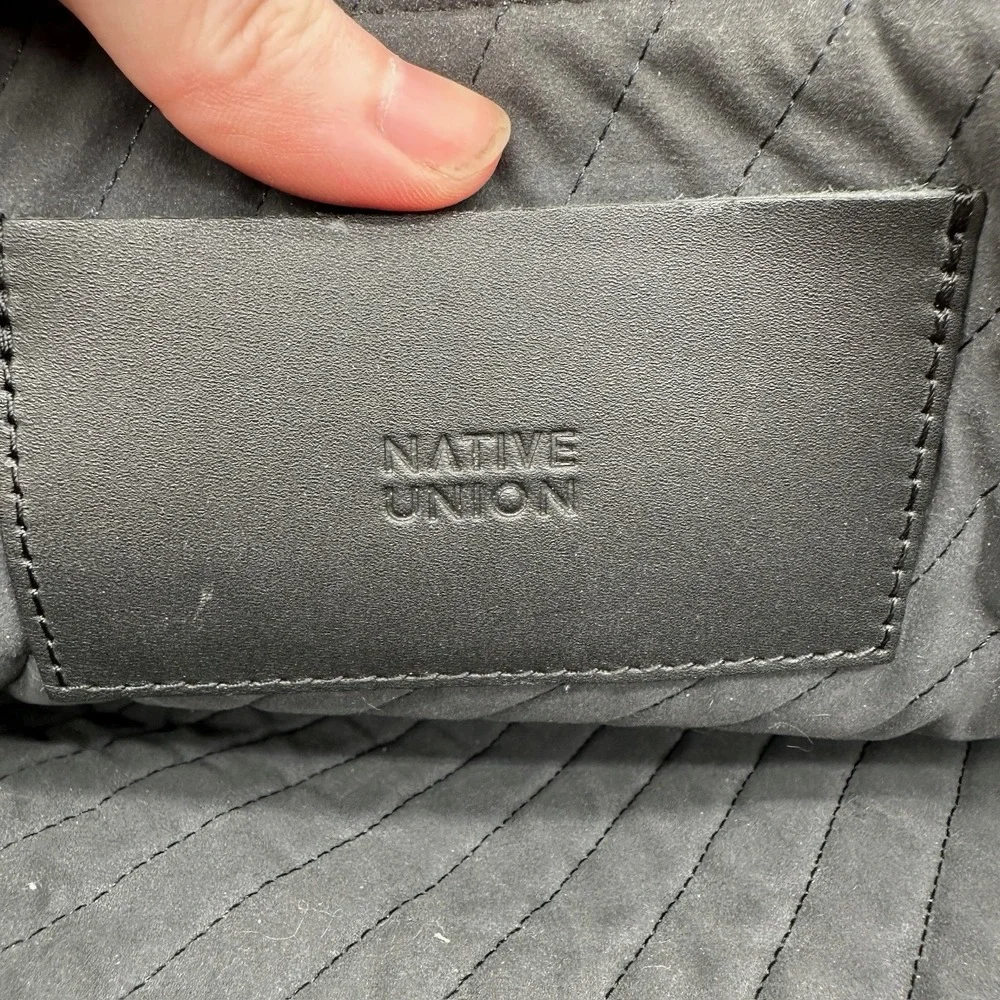 Native Union Stow Slim for Tablet Zipper Top‎ Side Pocket 14